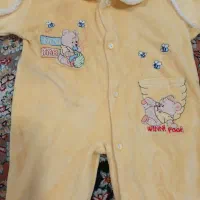 سرهمی مخمل نوزادی همراه کلاه بافت|کفش و لباس بچه|رشت, شهرک صبا|دیوار