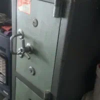 گاو صندوق پیشرو صنعت 200 کیلویی