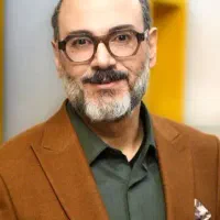 بلیط کنسرت علیرضا قربانی ۸.۱۰.۱۱ شهریور ماه موجود