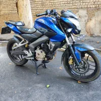 Ns200 سرحال|موتورسیکلت|اراک, |دیوار