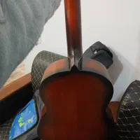 فروش گیتار نو|گیتار، بیس، امپلیفایر|اصفهان, دانشگاه اصفهان|دیوار