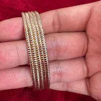 النگو و یک تک پوش ۱۵۰بالای تابلو