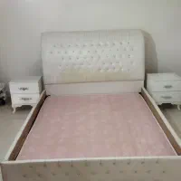 تخت خواب دو نفره تمیز