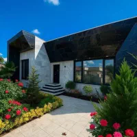 فلت شیک*مستقل*حیاط دار*چسبیده به جنگل*۸۰۰ زیرقیمت