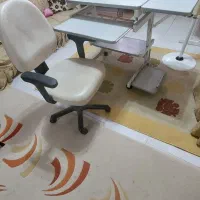 میز کامپیو تر و صندلی گردان