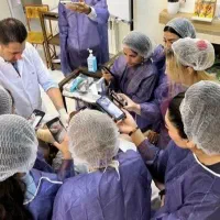 آموزش فشیال طب سنتی فیلر ژل بوتاکس نخ لیفت لیزر مو