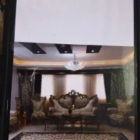 پرده حال پذیرایی همراه با کتیبه