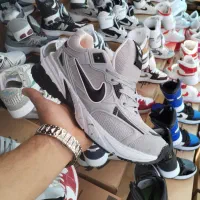 v2k طوسی مشکی