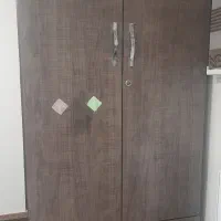 کمد لباس در حد نو