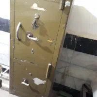 گاو صندوق دو طبقه