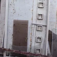 درب و پنجره فلزی