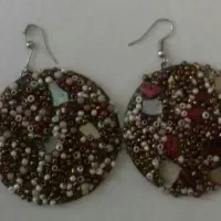 گوشواره منجوق کاری شده