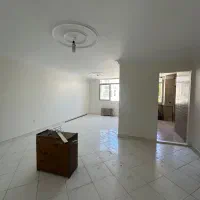 ۸۰متر /تاپ لوکیشین/ ۲ خواب /غرق نور /درحال‌بازسازی