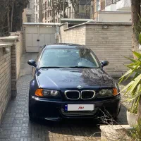 بی‌ ام و E46 318i