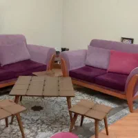 مبل هفت نفره درحد نو،با میز وسط و سه تا عسلی