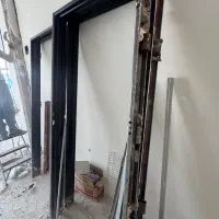 درب چوبی مشابه نو