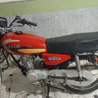 موتور سیکلت پیشرو