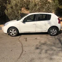 ساندرو|خودرو سواری و وانت|تهران, نیاوران|دیوار