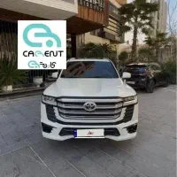 اجاره خودرو لوکس لندکروز 2025
