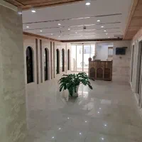 تا 10 تومن دنبال واحدی / جهان‌پناه*دانشگاه*خ امام