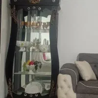 بوفه قهوه‌ای سوخته