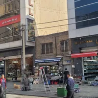 اجاره مغازه ۱۸ متری در باغ آذری بلور فروش های شوش|اجارهٔ مغازه و غرفه|تهران, شوش (باغ آذری)|دیوار