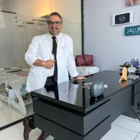 استخدام دستیارپزشک زیبایی