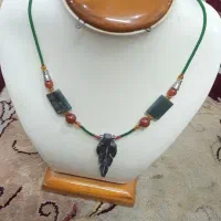 گردنی سنگی ودستبند سنگی|جواهرات|میبد, |دیوار