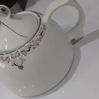 قوری چینی نو