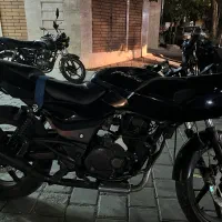 موتور پالس ۲۲۰