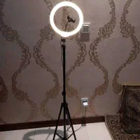 رینگ لایت فوق العاده با پایه گوشی