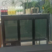 یخچال سه درب ویترینی دو در صندوق دار پایین