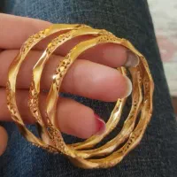 النگو طلا روس