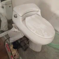 توالت فرنگی کابینت روشویی و اینه