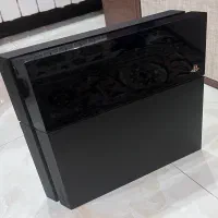 کنسول بازی PS4 همراه با دو دسته بازی و کارتن اصلی
