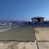 بتنریزی کف محوطه با ماله برقی پروانه ی کفسازی|خدمات پیشه و مهارت|یزد, |دیوار