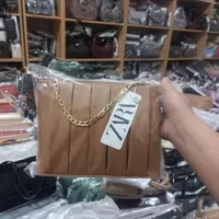 حراجی کیف ۱۰۰ تمنی