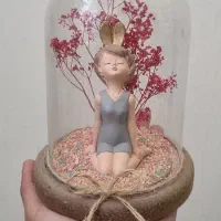 عروسک در حباب