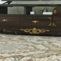 درب اتاق و کمدی و زیرتلویزیونی