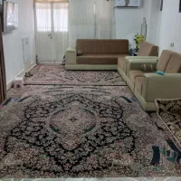 پرده روبرو و مخمل قهوه ای بفروش می رسد تمیز و سالم