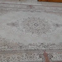 فرش 9 متری در حد نو . لاهیجان
