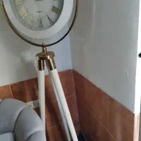 ساعت ایستاده