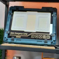 لامپ و پرژکتور ۸۰۰ وات خورشیدی و پاوربانک