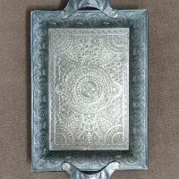 سینی استیل پایه دار بزرگ