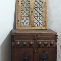 جاکفشی و آیینه