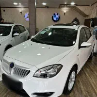 برلیانس ۳۲۰ مدل ۱۳۹۹