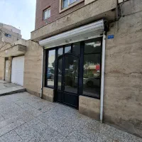 ۱۸متر مغازه تجاری دائم حاشیه لادن