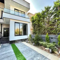 ویلا-دوبلکس-مدرن-با-روف-گاردن-ویو-زیبا-و-چشم-نواز