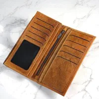 کیف پول گمشده فلکه بستنی رو به روی دشت بهشت