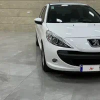 پژو ۲۰۷ اتو پانا مدل ۴۰۲